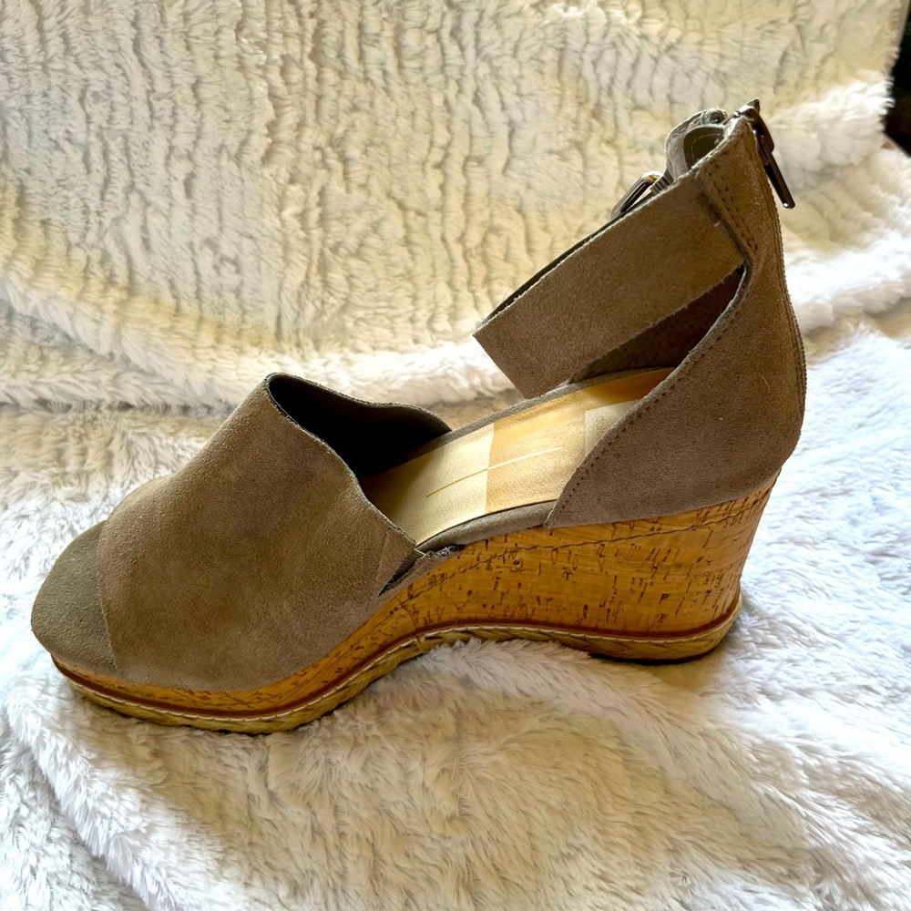 Dolce vita wedges